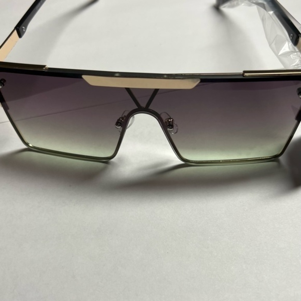 Green- Black ombre oversized square Sunglasses UV 400 gold accents
